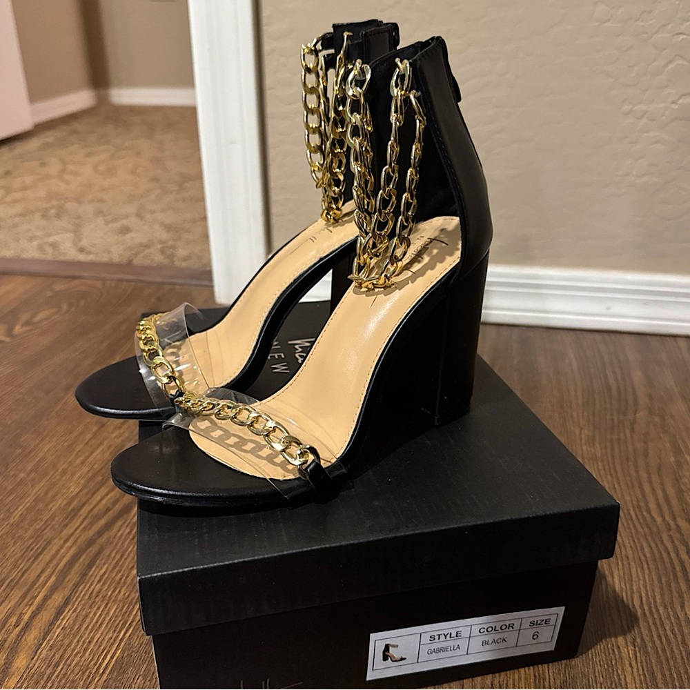Nicole Miller Gabriella Block Heel Shoes Womens 6 Black Gold Chain